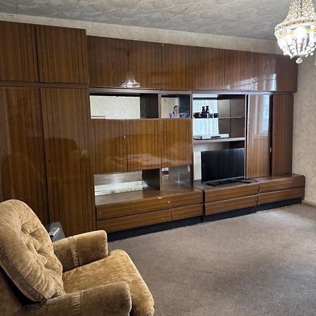 Apartment Near Opera Hause Dnipro Exterior foto